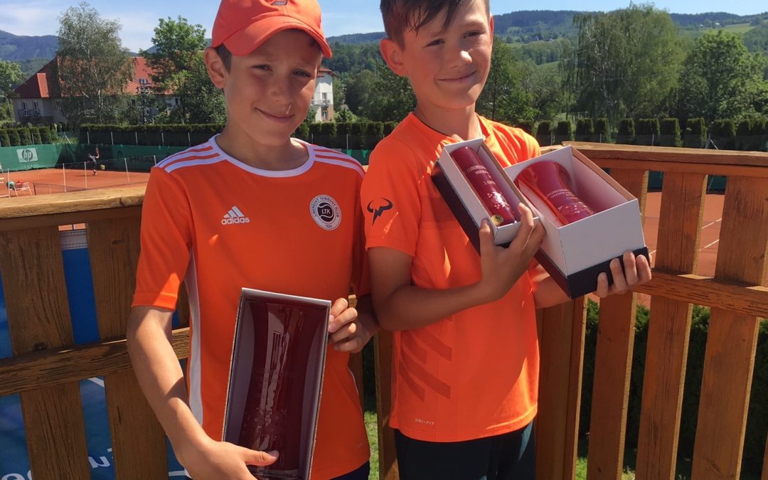 Čepelík 3. místo ve čtyřhře na mezinárodním turnaji ETA