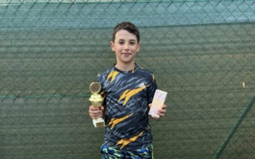 Jaroš bere bronz na ETA U12